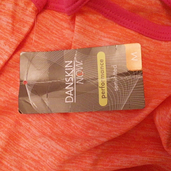 Athletic tanks - Picture 7 of 9